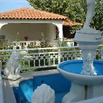 Apartmán Tonia Sarti