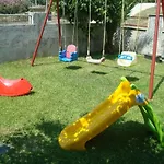 Tonia * Sarti