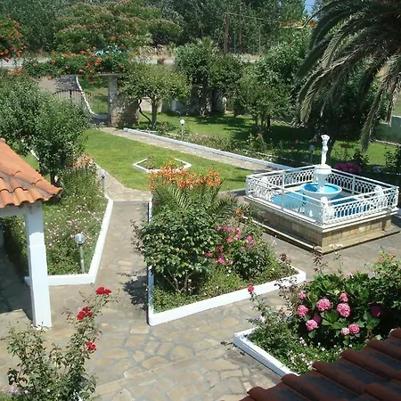 Апартаменты Tonia Сарти