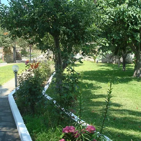 Апартаменты Tonia Сарти